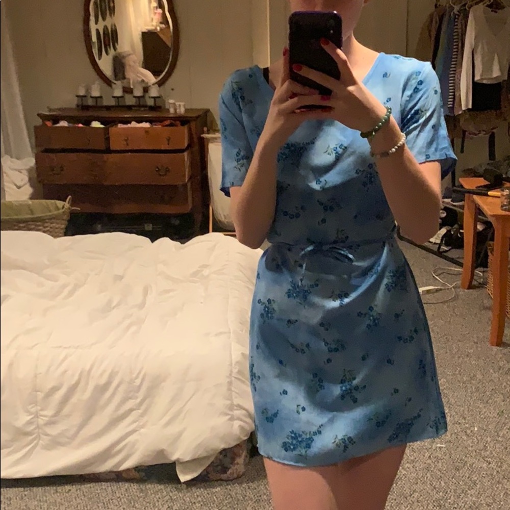 Blue floral dress 🦋